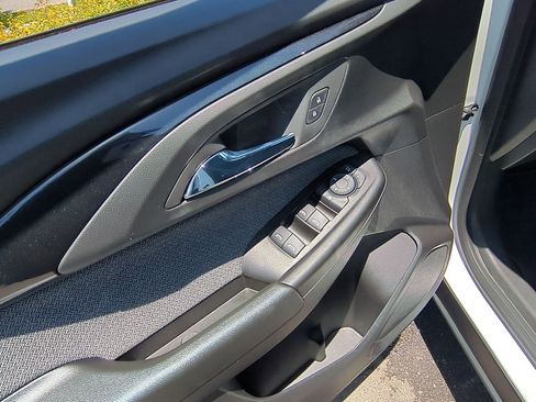 Used 2023 Chevrolet TrailBlazer LT FWD image 21