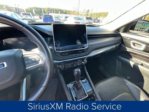 Used 2022 Jeep Compass Trailhawk w/ Trailhawk Elite Group image 32