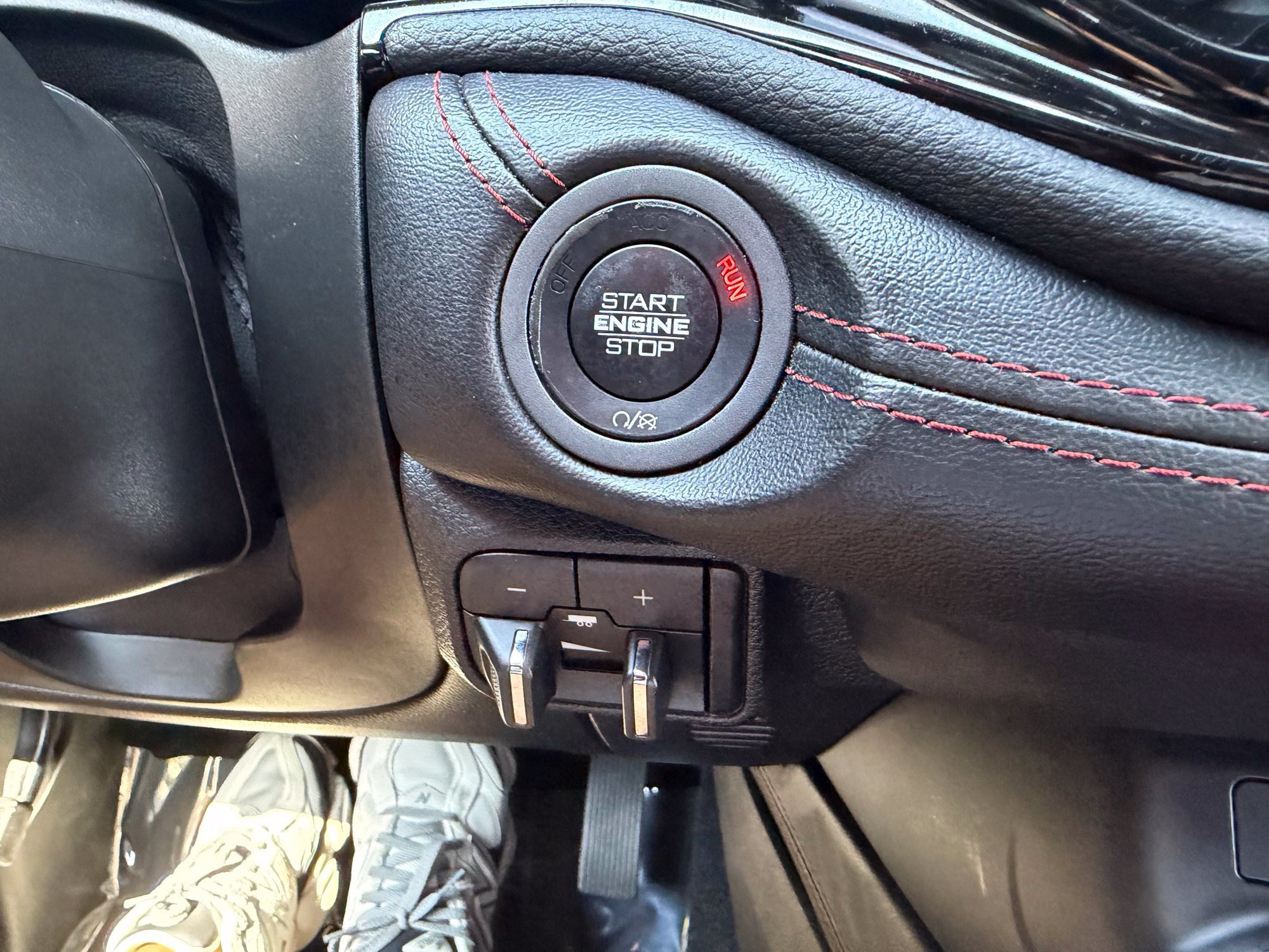 Used 2023 Dodge Durango R/T AWD/4WD image 18