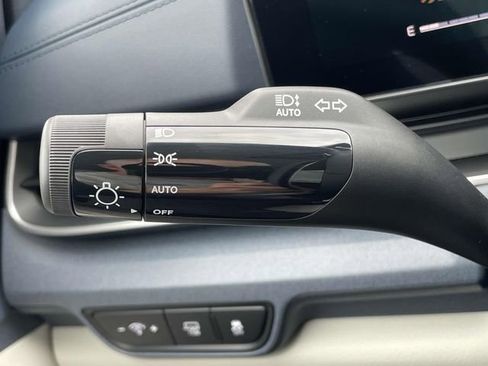 New 2026 Kia Carnival EX image 31