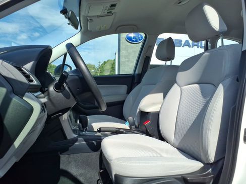 Used 2018 Subaru Forester 2.5i w/ Alloy Wheel Package AWD/4WD image 7