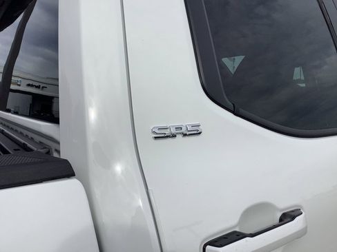 Used 2025 Toyota Tacoma SR5 image 43