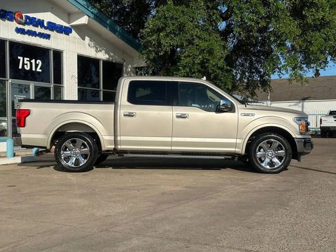 Used 2018 Ford F150 Lariat image 2