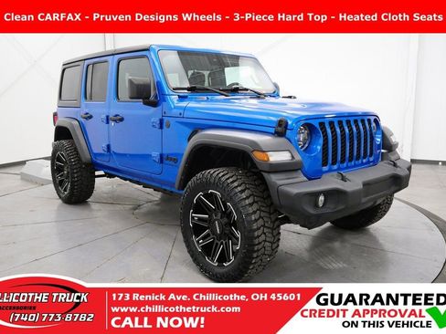 Used 2024 Jeep Wrangler Sport S image 1
