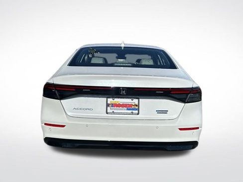 New 2026 Honda Accord Touring image 4