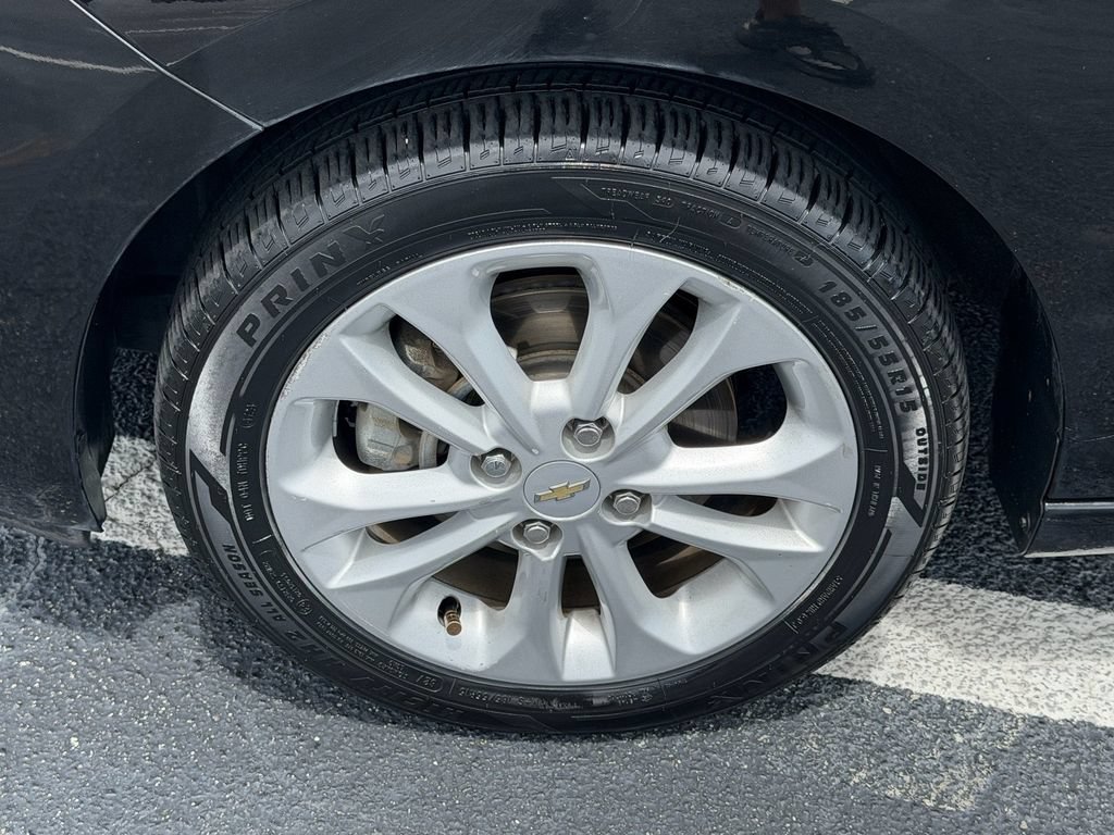 Certified 2019 Chevrolet Spark LT FWD image 18