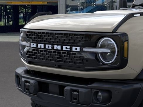 New 2026 Ford Bronco Badlands AWD/4WD image 19