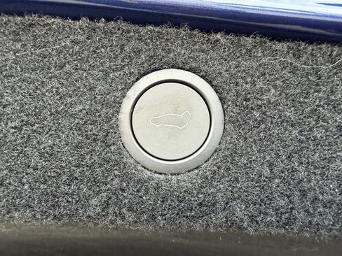 Used 2024 Tesla Model 3 Performance image 40