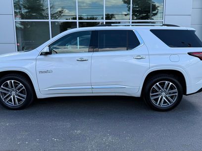 Used 2022 Chevrolet Traverse High Country
