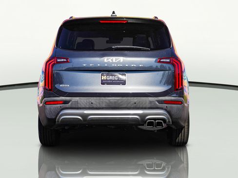 Used 2022 Kia Telluride EX image 9