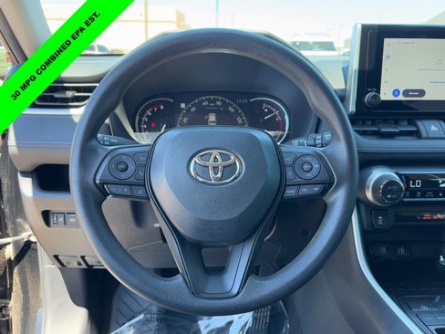 Used 2024 Toyota RAV4 XLE image 18