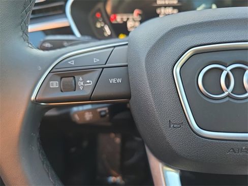 Certified 2024 Audi Q3 2.0T Premium Plus image 20