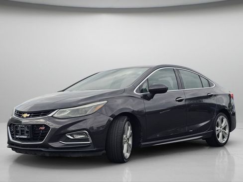 Used 2016 Chevrolet Cruze Premier w/ RS Package FWD image 18