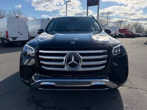 New 2026 Mercedes-Benz GLS 450 4MATIC image 2