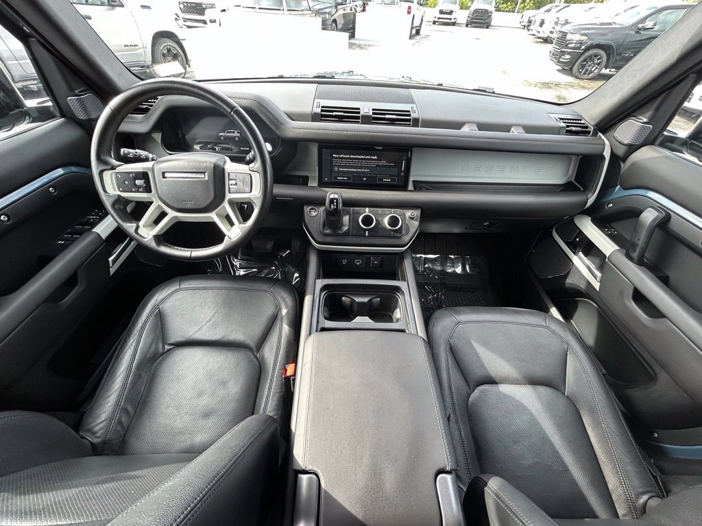 Used 2024 Land Rover Defender 110 S AWD/4WD image 10