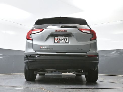 Used 2023 GMC Terrain SLE w/ Driver Convenience Package AWD/4WD image 59
