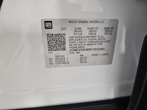 Used 2023 Chevrolet Traverse LT w/ LPO, Floor Liner Package AWD/4WD image 43