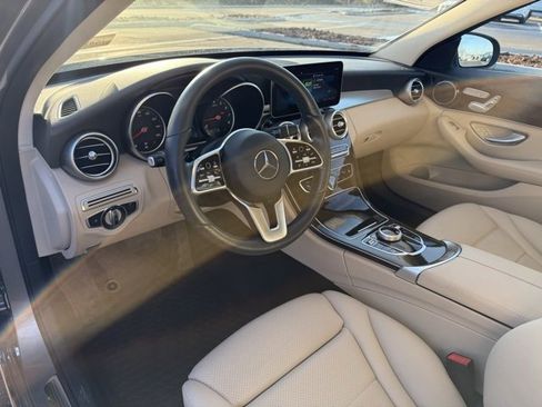 Used 2019 Mercedes-Benz C 300 4MATIC Sedan image 11
