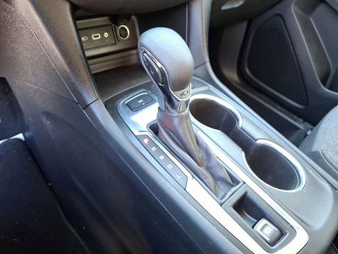 Used 2023 Chevrolet Equinox LT image 20