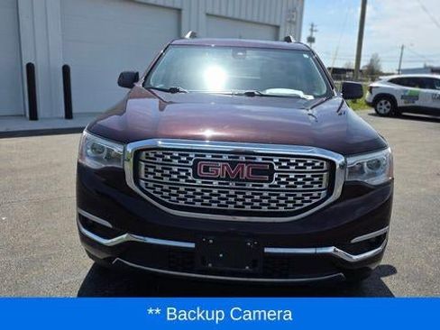 Used 2017 GMC Acadia Denali w/ Technology Package AWD/4WD image 3