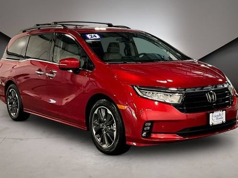 Certified 2024 Honda Odyssey Elite image 3