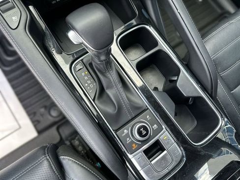 Used 2023 Kia Telluride SX Prestige AWD/4WD image 21