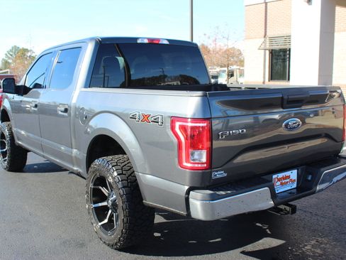 Used 2017 Ford F150 XLT image 8