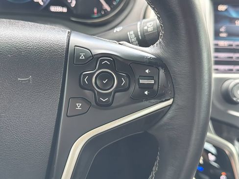 Used 2014 Buick LaCrosse Leather w/ Driver Confidence Package FWD image 23