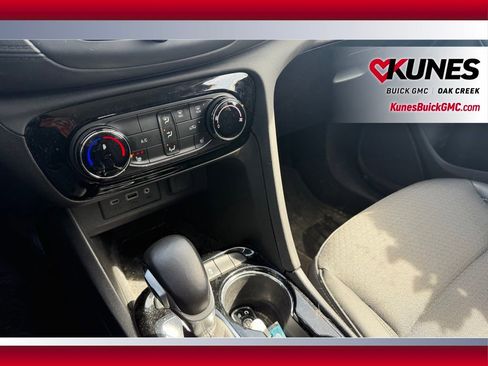 Used 2023 Buick Encore GX Preferred w/ Cold Weather Comfort Package AWD/4WD image 16