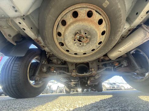 Used 2011 Ford Escape XLT image 24