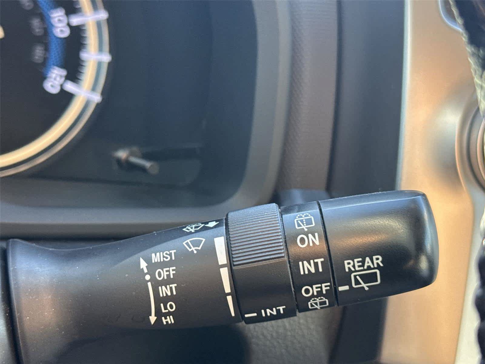 Used 2019 Toyota 4Runner SR5 Premium AWD/4WD image 21