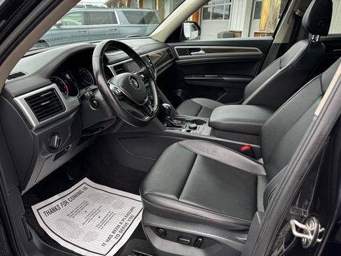 Used 2019 Volkswagen Atlas SE w/ Panoramic Sunroof Package AWD/4WD image 11