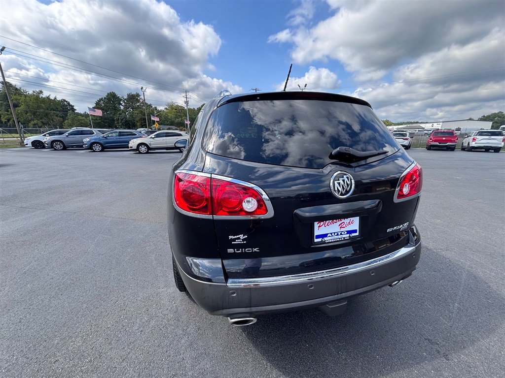 Used 2011 Buick Enclave CXL w/ Trailering Provision Package FWD image 5