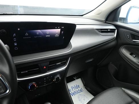 Used 2024 Buick Encore GX Sport Touring image 23