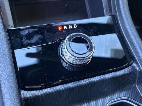 New 2025 Jeep Grand Cherokee L Altitude image 4