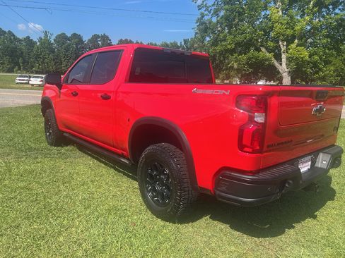 Used 2025 Chevrolet Silverado 1500 ZR2 w/ ZR2 Bison Edition AWD/4WD image 12