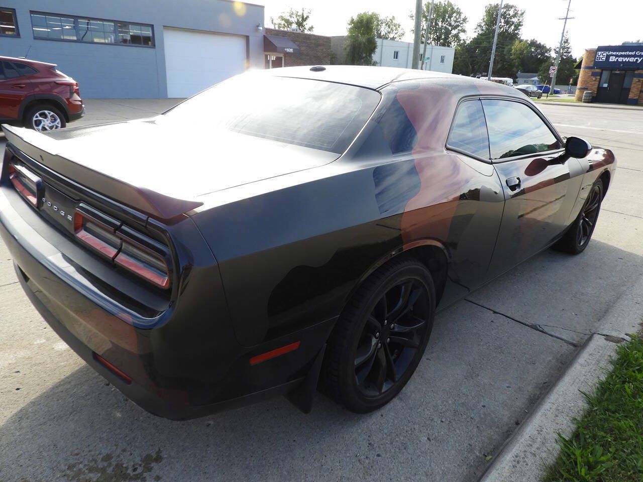 Used 2016 Dodge Challenger R/T w/ Blacktop Package RWD image 8