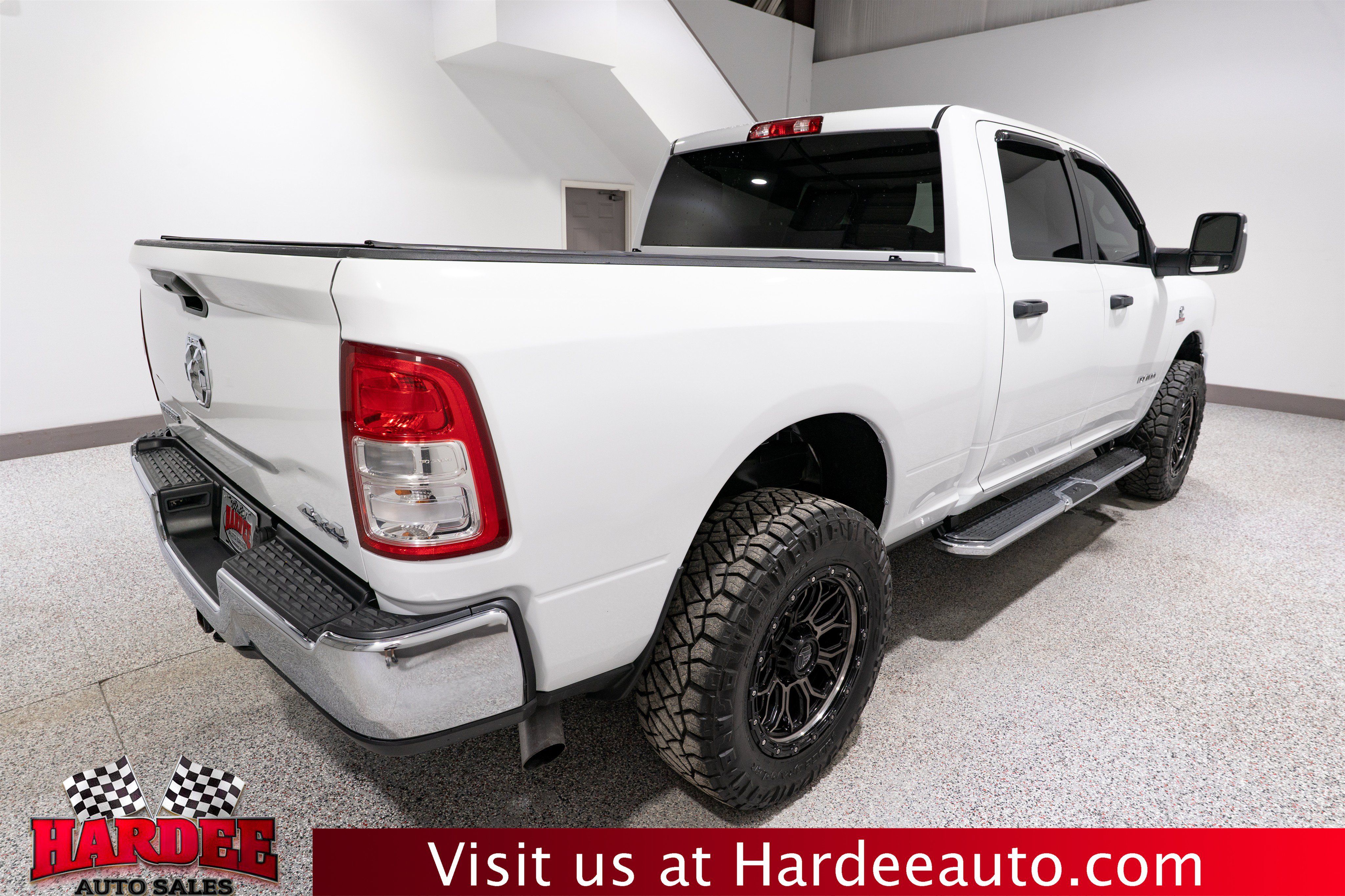 Used 2023 RAM 2500 Big Horn w/ Level 1 Equipment Group AWD/4WD image 5