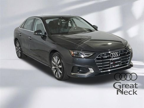 Used 2022 Audi A4 2.0T Premium w/ Convenience Package AWD/4WD image 11