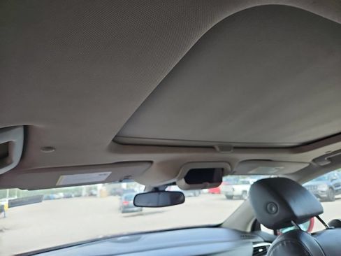 Used 2020 Buick Enclave Essence FWD image 10