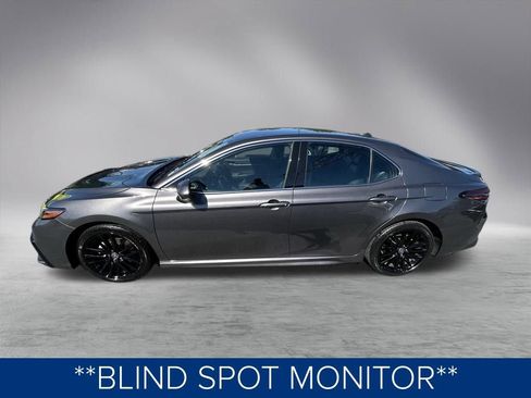 Used 2023 Toyota Camry XSE image 11