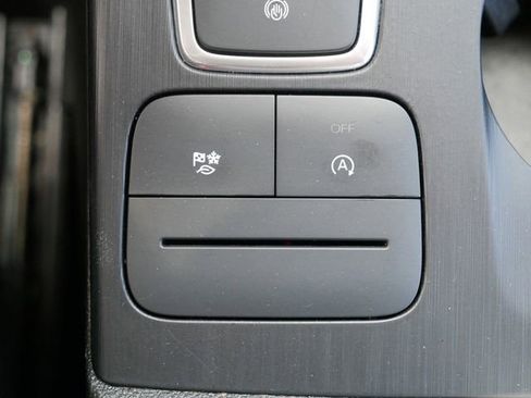 Used 2025 Ford Escape ST-Line AWD/4WD image 31