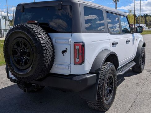 Used 2023 Ford Bronco Wildtrak AWD/4WD image 9