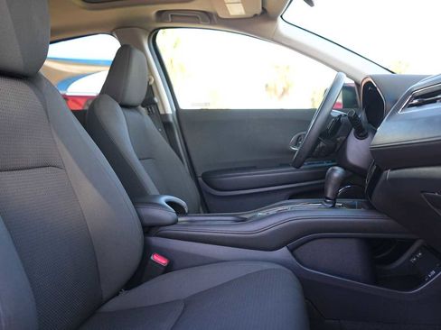 Used 2019 Honda HR-V EX image 15