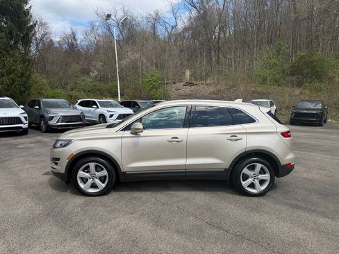 Used 2017 Lincoln MKC Premiere AWD/4WD image 6