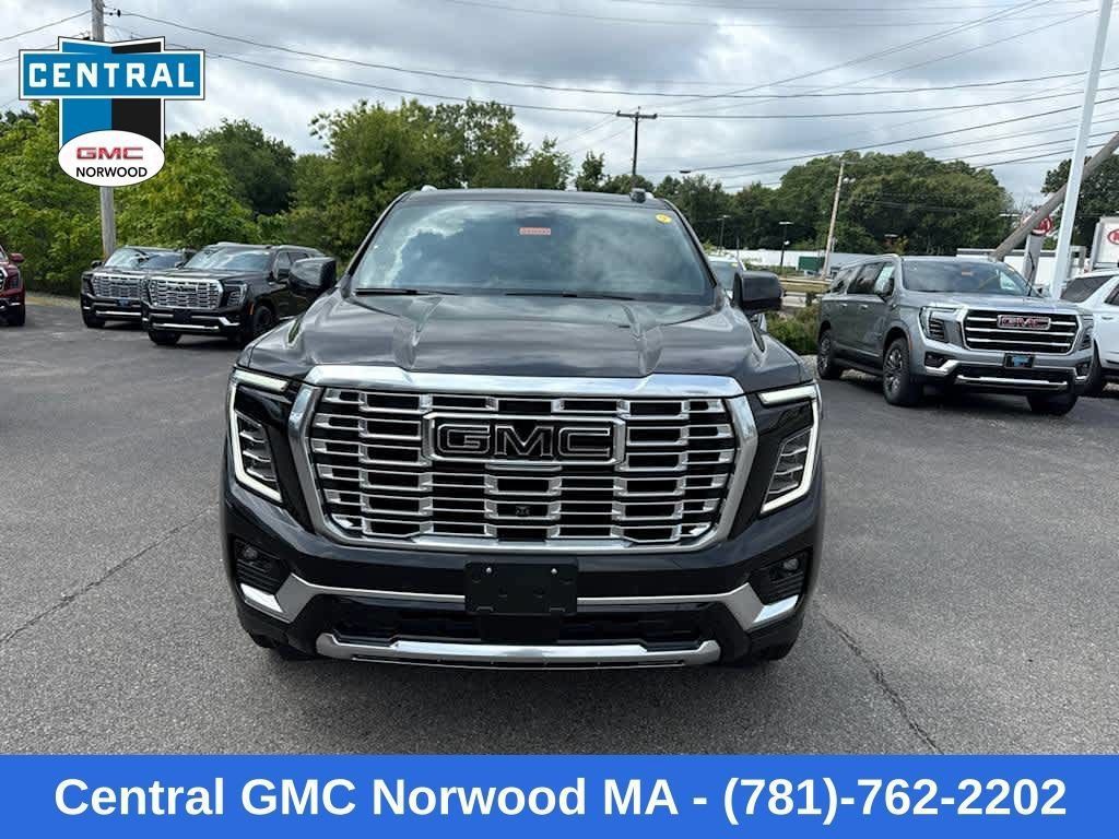 New 2026 GMC Yukon Denali w/ Sun & Power Step Package AWD/4WD image 9