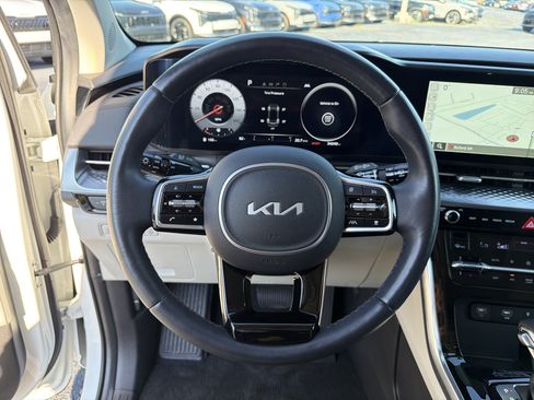 Used 2024 Kia Carnival SX Prestige FWD image 23