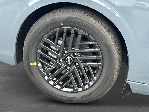 New 2026 Nissan Sentra SV w/ SV Convenience Package FWD image 9