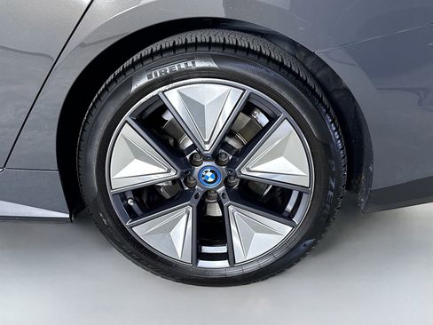 Certified 2023 BMW i4 eDrive35 w/ Premium Package image 33