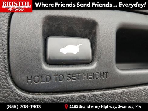 Used 2022 Honda CR-V Touring image 33